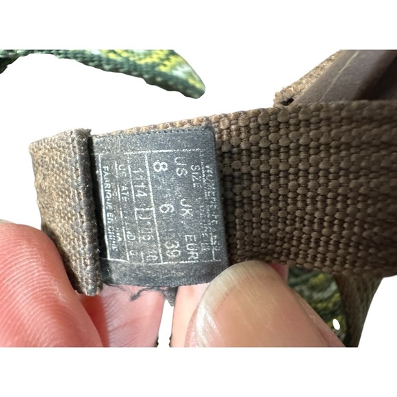 Chaco Women's Sandals Size 8 Green Brown Geometric Pattern Outdoor Strappy Gecko - Picture 6 of 6